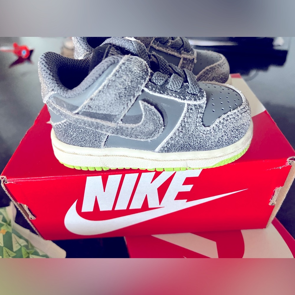 Nike dunk low